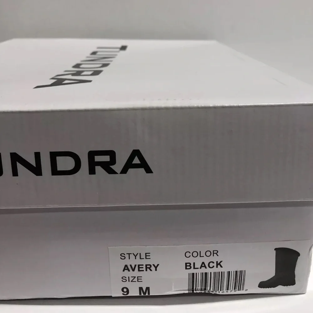 Tundra Women’s Avery, Black Winter Boots, Size 9M
